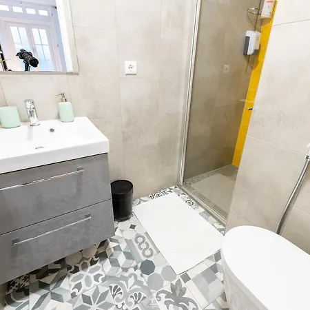 Merc Downtown's Place *