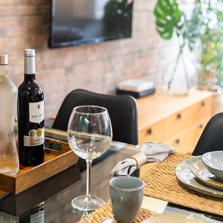 Merc Downtown's Place *