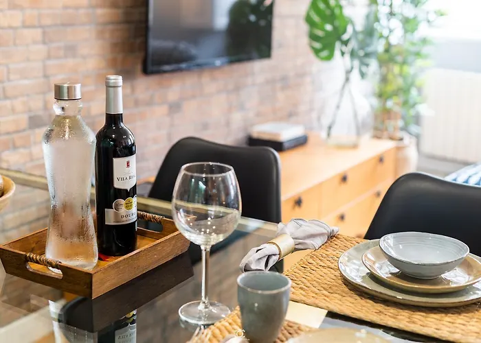 Merc Downtown's Place *