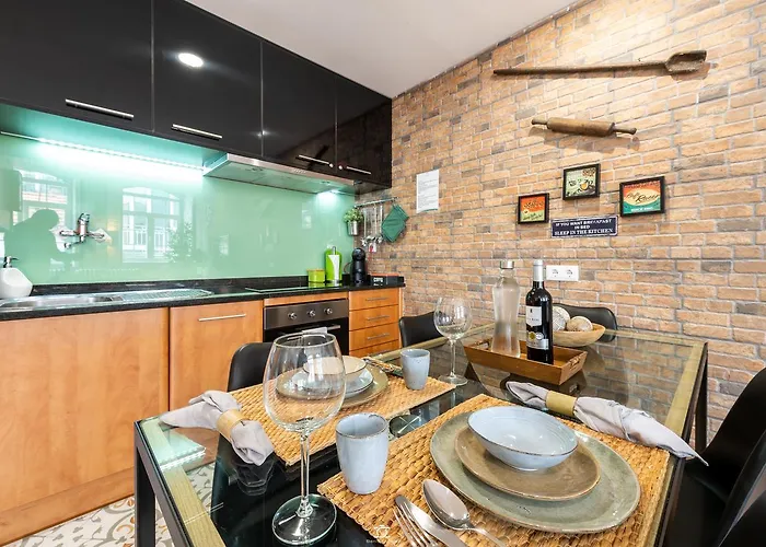 Merc Downtown's Place Apartment Porto